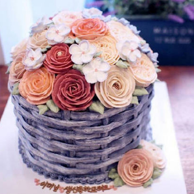母亲节康乃馨蛋糕图片大全 美美的鲜花蛋糕精致好看
